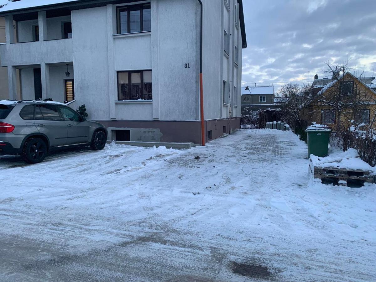 Sauliaus Apartamentai Паневежис Екстер'єр фото
