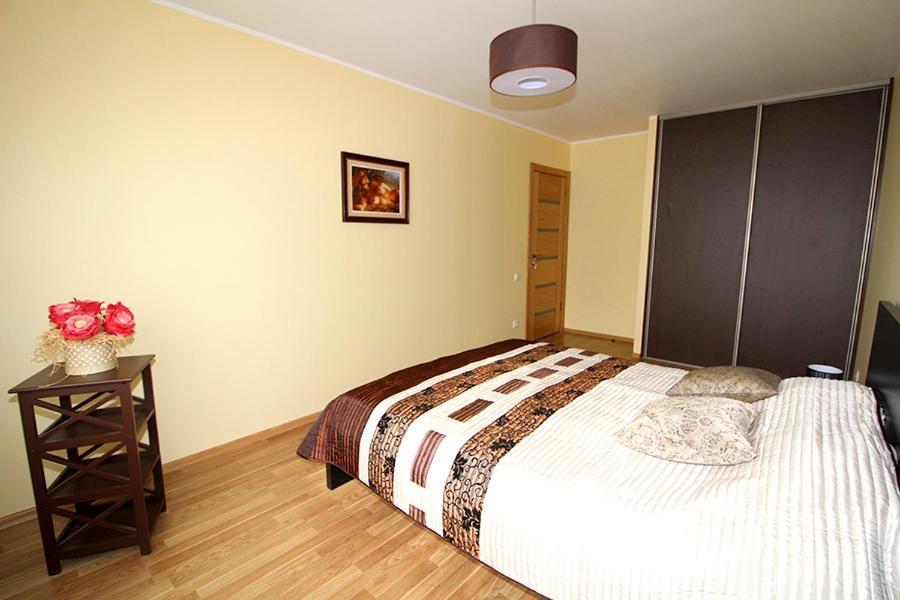 Sauliaus Apartamentai Паневежис Екстер'єр фото